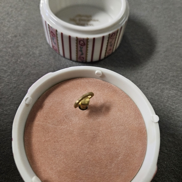 Music box - Picture 5 of 5